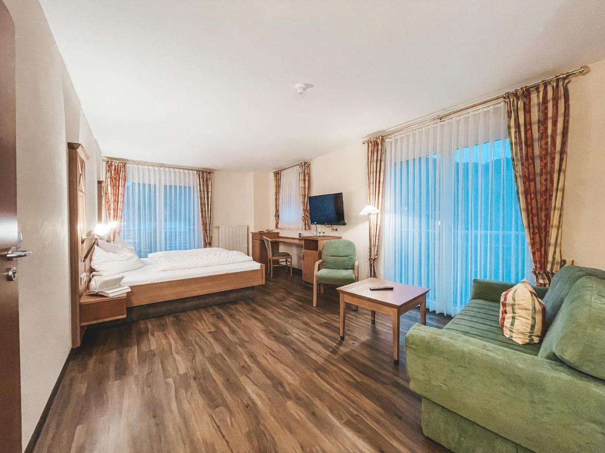 Hotel Badischer Hof Biberach bei Offenburg Eksteriør billede
