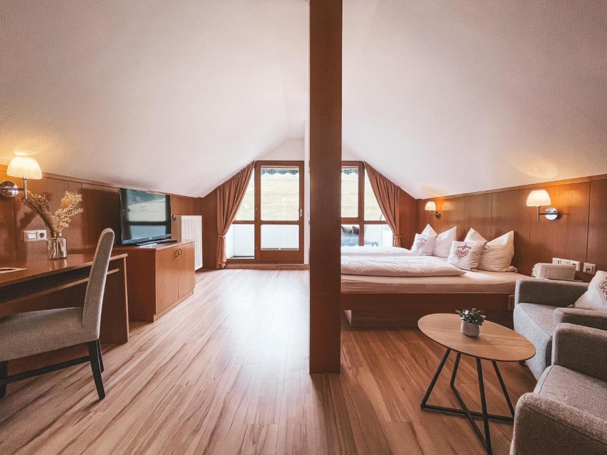 Hotel Badischer Hof Biberach bei Offenburg Eksteriør billede