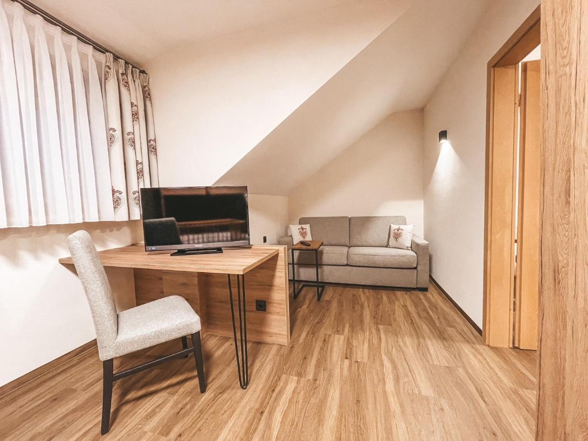 Hotel Badischer Hof Biberach bei Offenburg Eksteriør billede