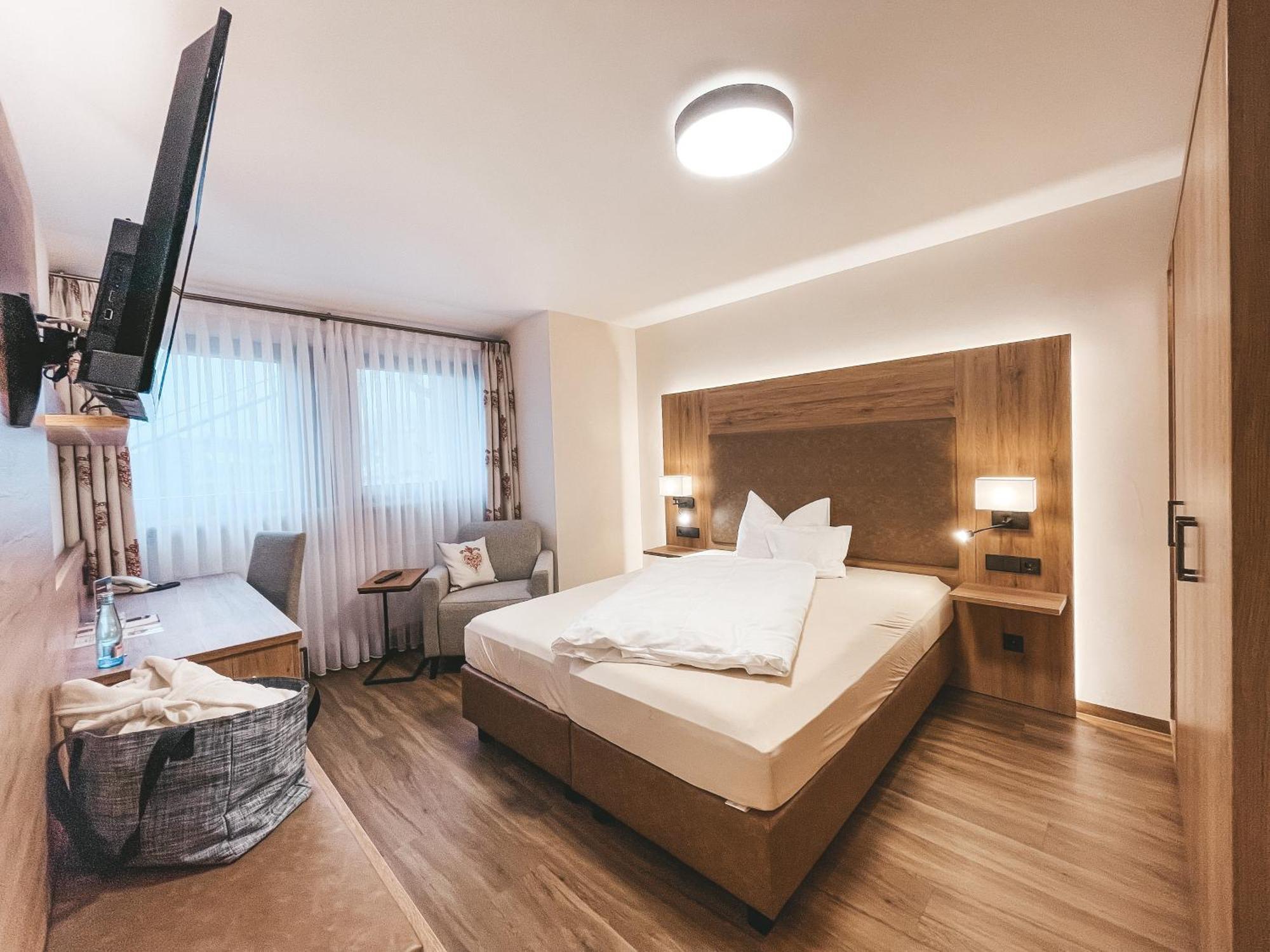 Hotel Badischer Hof Biberach bei Offenburg Eksteriør billede